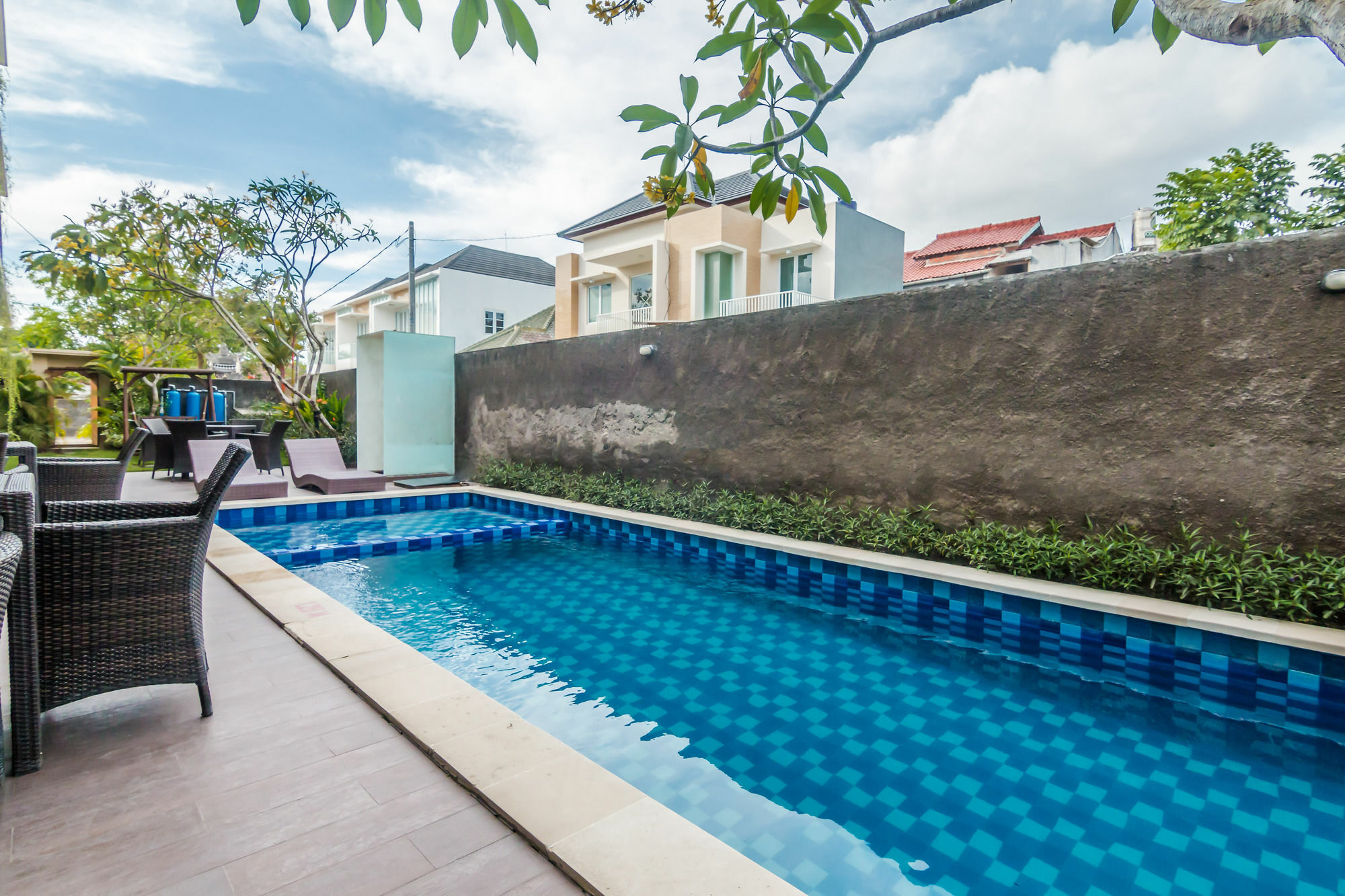 Zen Rooms Basic Jimbaran Taman Mulia Extérieur photo